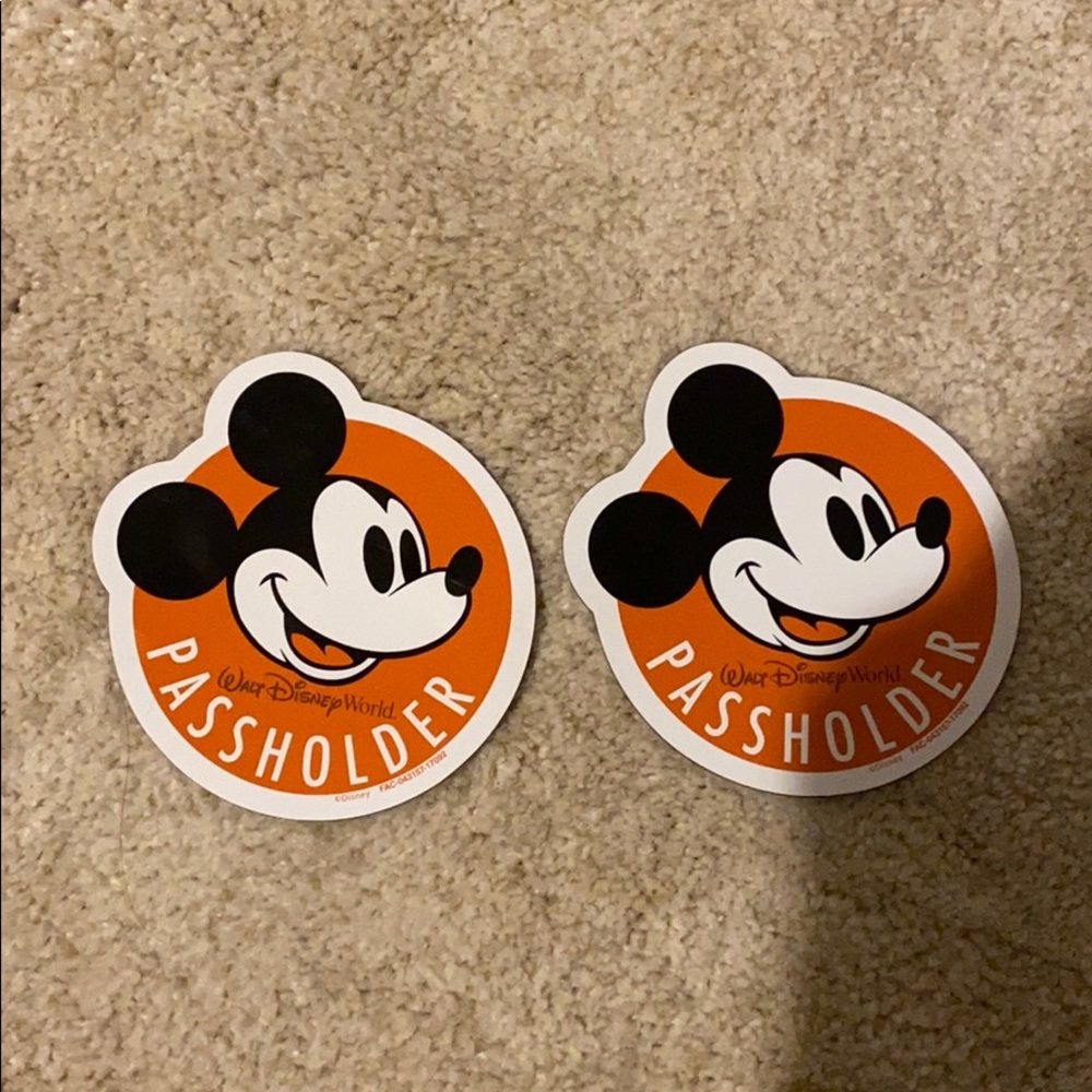 Disney Passholder magnets